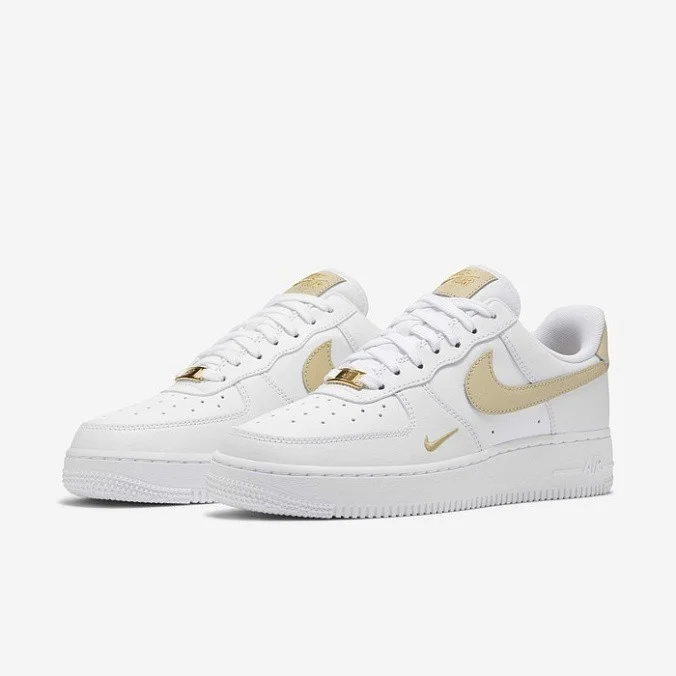 Кроссовки женские Nike Air Force 1 '07 Essential White/Rattan/White/Rattan