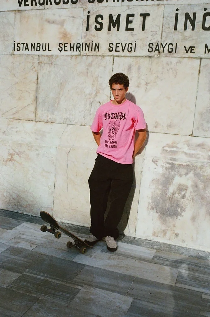 Футболка ОКТЯБРЬ Angel Tee