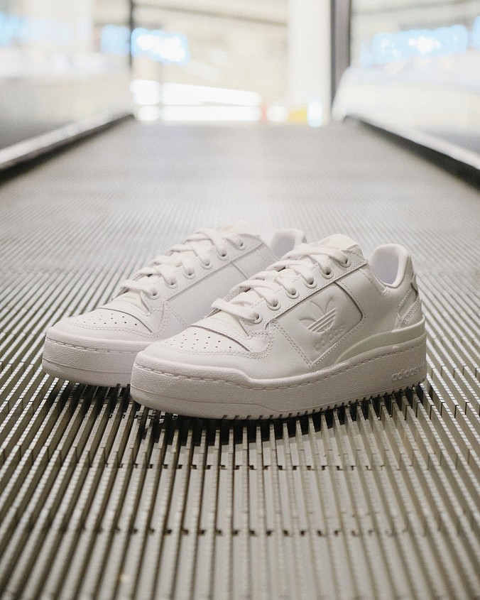 Кроссовки женские adidas Originals Forum Bold Cloud White/Cloud White/Core Black